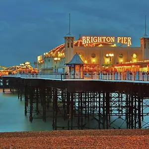 Fidelity Ocean Themed Luxury Brighton