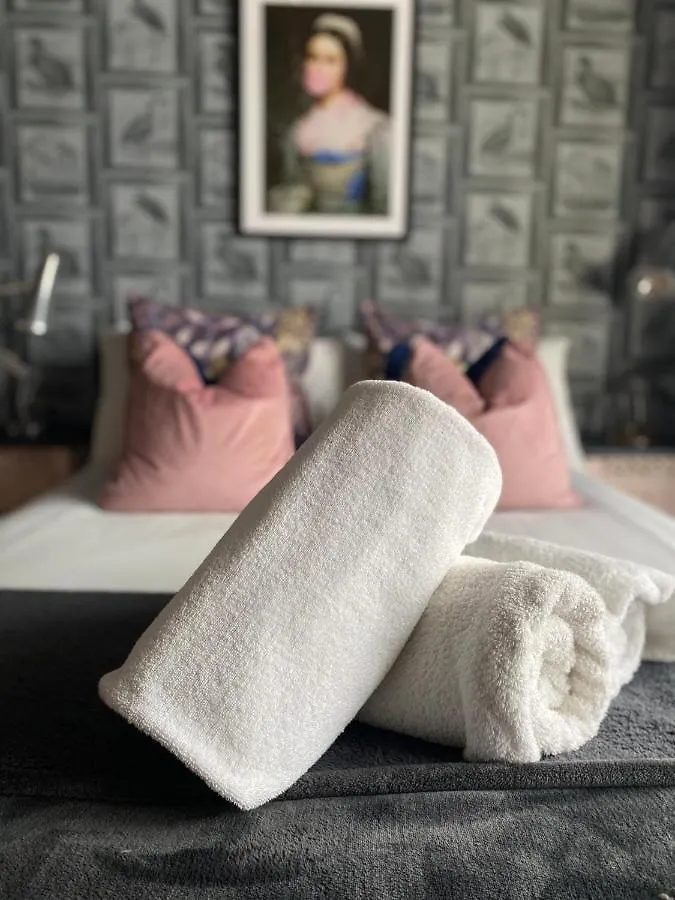 Salt Life Getaway Apartment Brighton